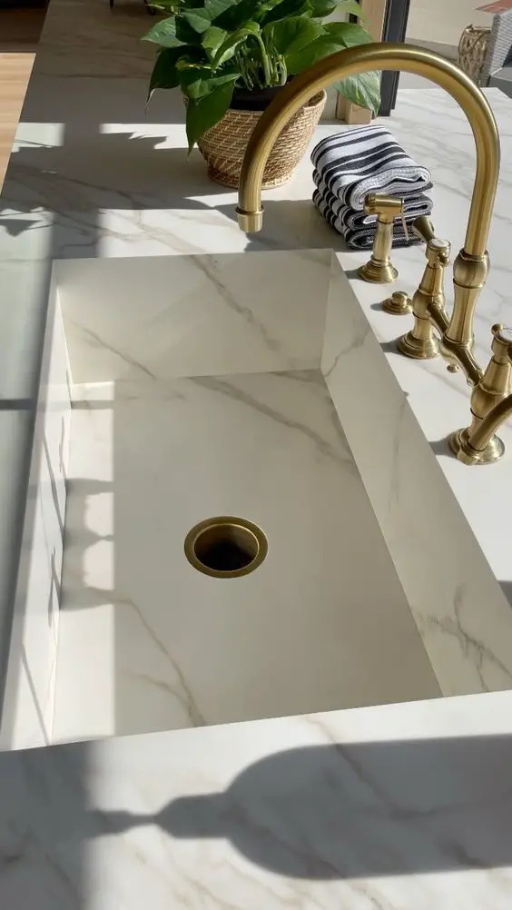 Transform Your Kitchen: Top 18 Sink Designs for Modern Homes