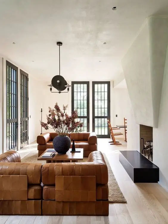 Maximize Comfort & Style with Expert Living Room Furniture Placement Ideas