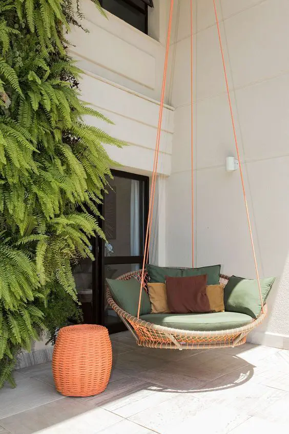Elevate Outdoor Living with Stylish Hanging Chairs – Transform Your Patio Today