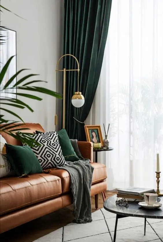 2024's Top Living Room Curtains: Colors, Farmhouse, Modern Ideas