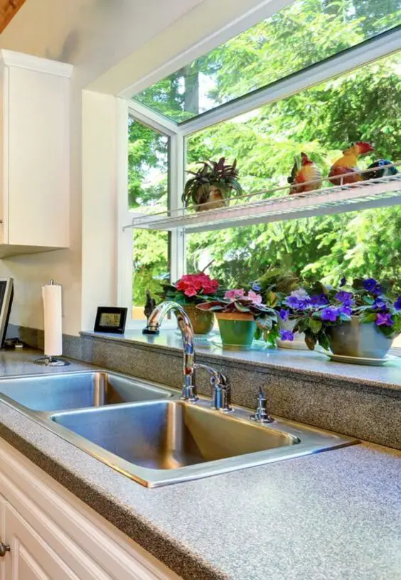 Brighten Your Kitchen: 18 Trendy Window Ideas for a Stylish Space