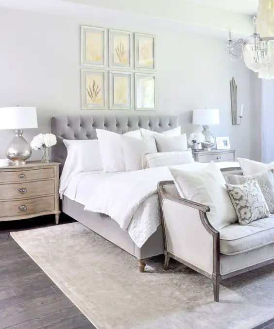 Transform Your Bedroom with Stylish Loveseats - Elegant & Cozy Design Ideas