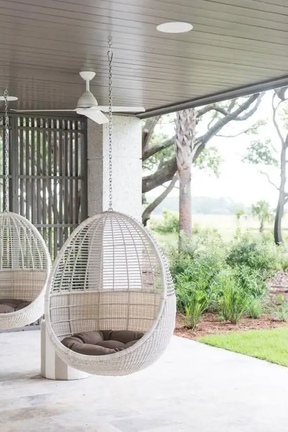 Egg Chair Outdoor Elegance: Top Styles for Chic Patio Decor
