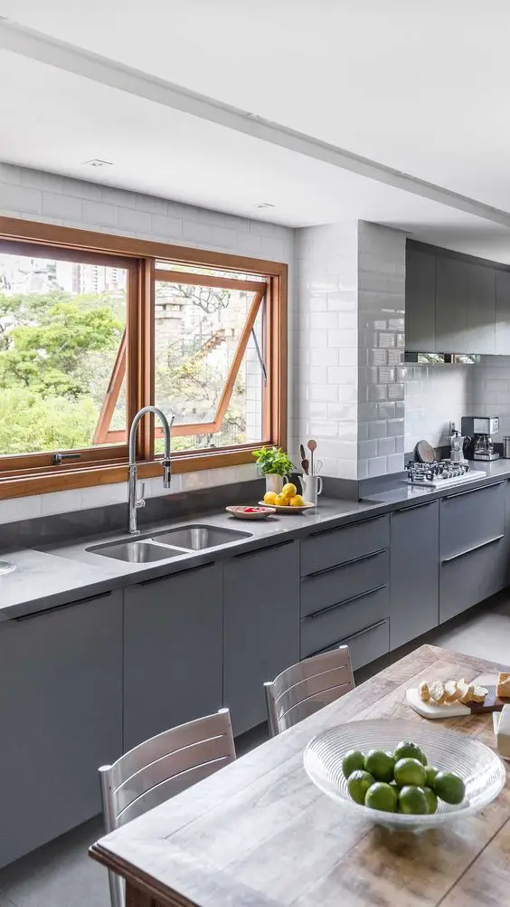 Brighten Your Kitchen: 18 Trendy Window Ideas for a Stylish Space