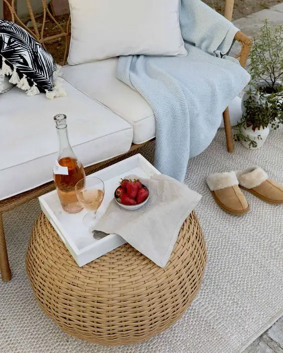 Explore Elegant Backyard Loveseats - Transform Outdoor Spaces | Home Decor