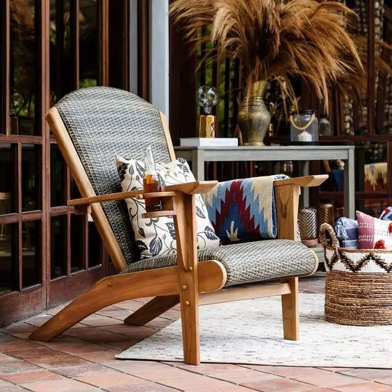 Chic Patio Chairs for Stylish Outdoor Living - Elevate Your Exterior Design