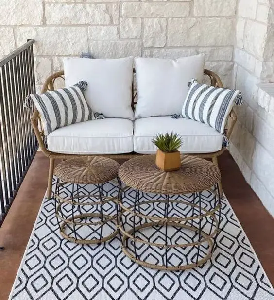 Chic Porch Loveseat Designs: Inspire Outdoor Relaxation