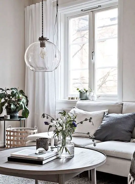Chic Lighting: Elevate Your Living Room with Stylish Fixtures