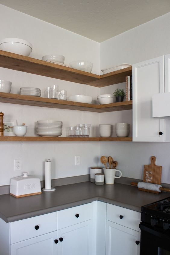 Transform Your Space with Chic Kitchen Shelves – Styling & Decor Tips