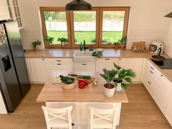 Transforming Your Kitchen Counters: A Blend of Decor, Organization, and Style