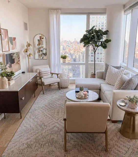Maximize Your Space with Chic Small Living Room Layouts