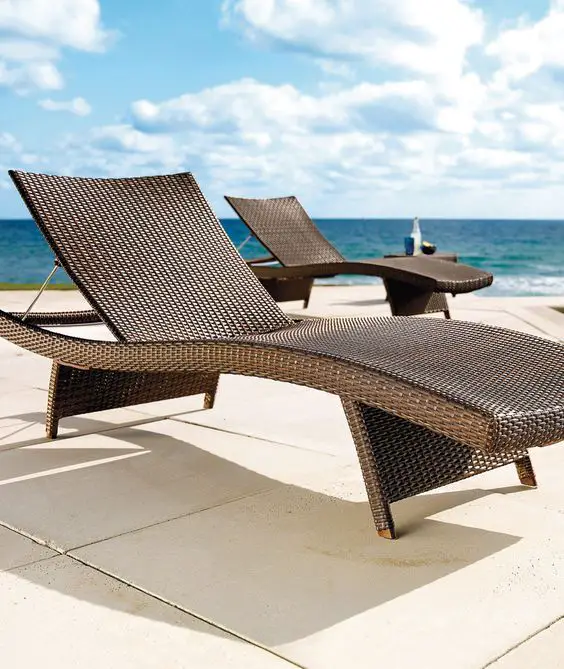 Luxurious Outdoor Lounge Chairs for Elegant Patios and Poolside Bliss