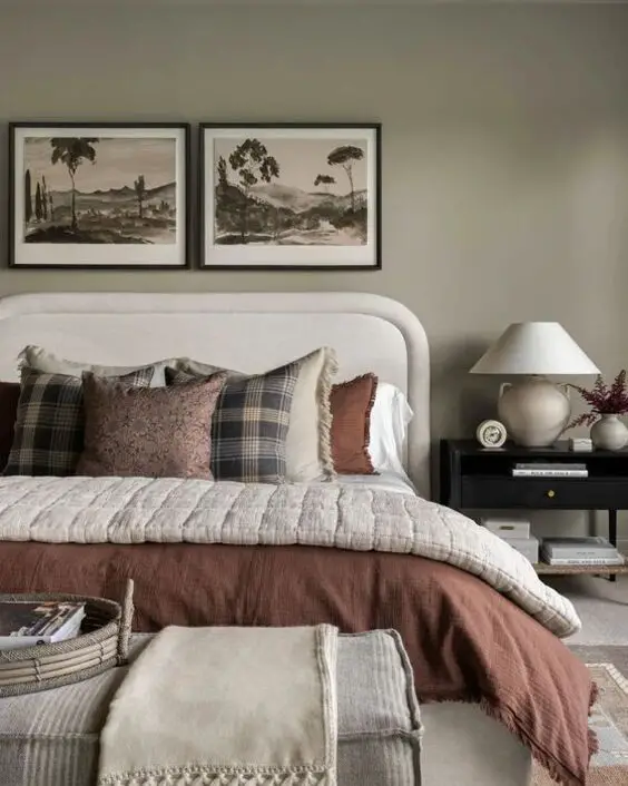 Stylish Bedroom Sets: Queen, King Size & Furniture Design Ideas