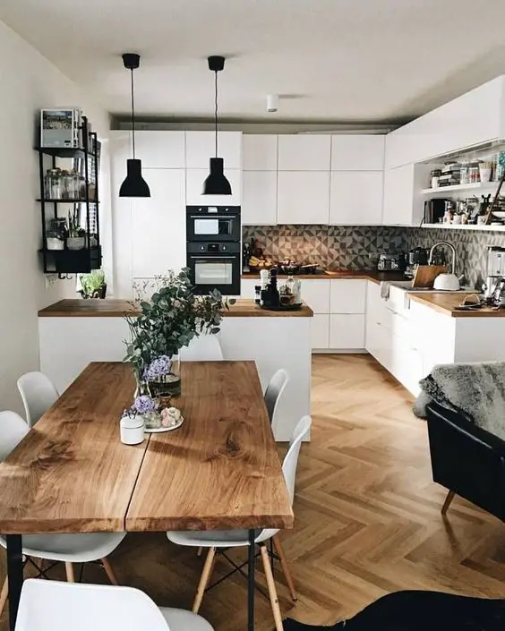 Modern Kitchen Furniture Design: Stylish Storage & Vibrant Colours