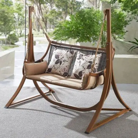 Elevate Outdoor Living with Stylish Hanging Chairs – Transform Your Patio Today