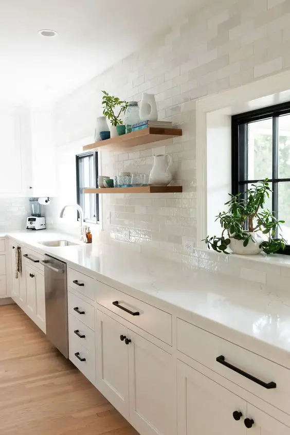 Discover Elegant to Eco-Friendly Kitchen Countertops: Top Decor Trends