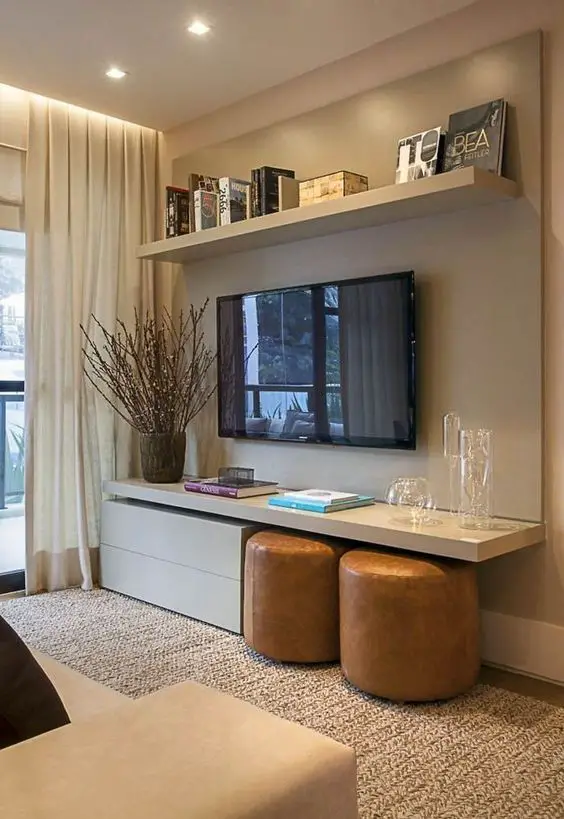 Maximize Your Space with Chic Small Living Room Layouts