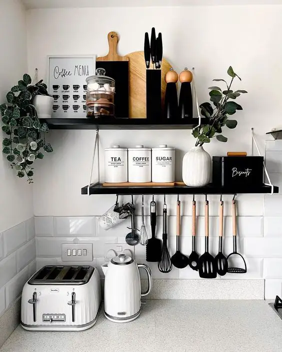Innovative Kitchen Storage Ideas for Chic and Organized Spaces - Maximize Your Kitchen