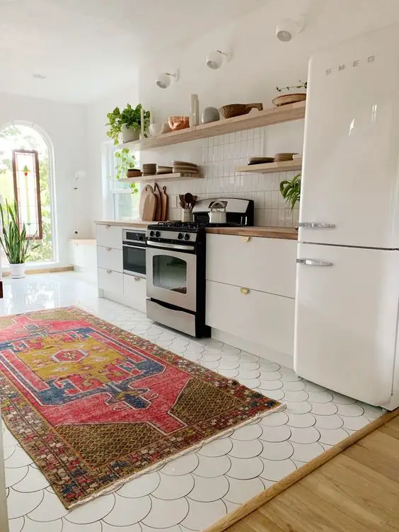 Explore Top Kitchen Flooring Ideas – From Tile to Vinyl Trends | Home Design