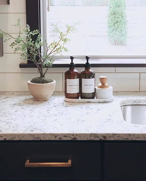 Stylish Kitchen Accessories: Elevate Your Home with Unique Decor Ideas