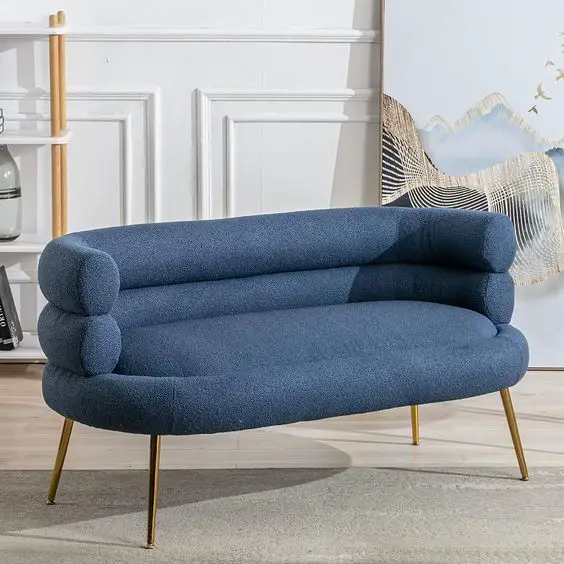 Transform Your Bedroom with Stylish Loveseats - Elegant & Cozy Design Ideas