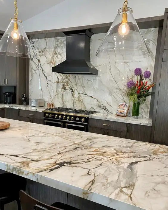 Discover Elegant to Eco-Friendly Kitchen Countertops: Top Decor Trends
