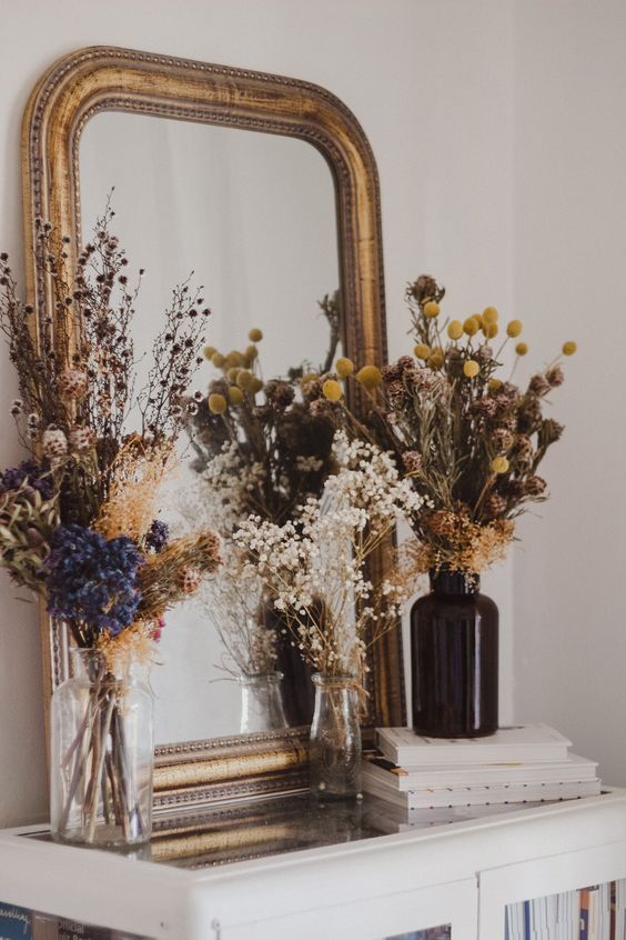Summer Home Decor: Vibrant Blooms & Natural Elegance for 2024