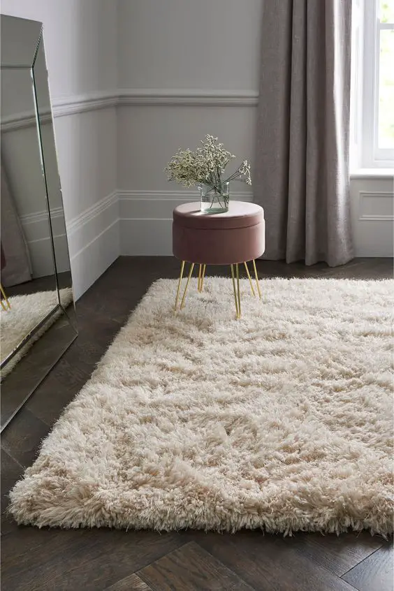 Explore Top Bedroom Rug Styles & Placement Tips for Cozy Spaces