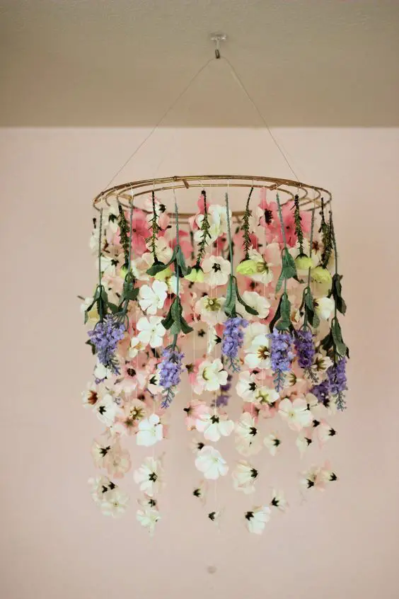 Vibrant Summer Home Decor Ideas: Fresh, DIY Floral Touches