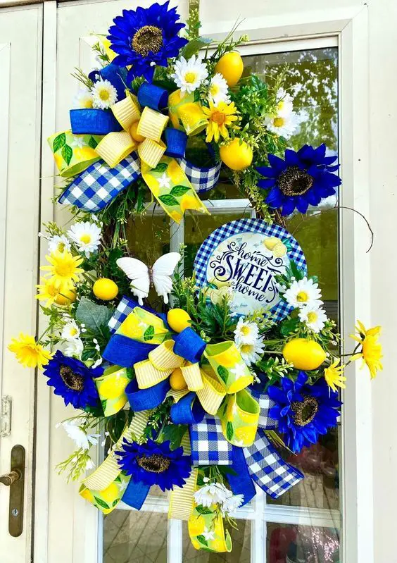 Summer Porch Decor Ideas: Embrace Seasonal Charm & Vibrancy