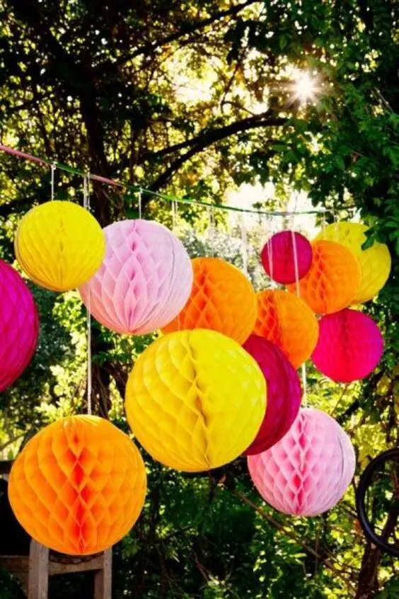 Vibrant Summer Party Decor: Tropical to Tranquil Themes