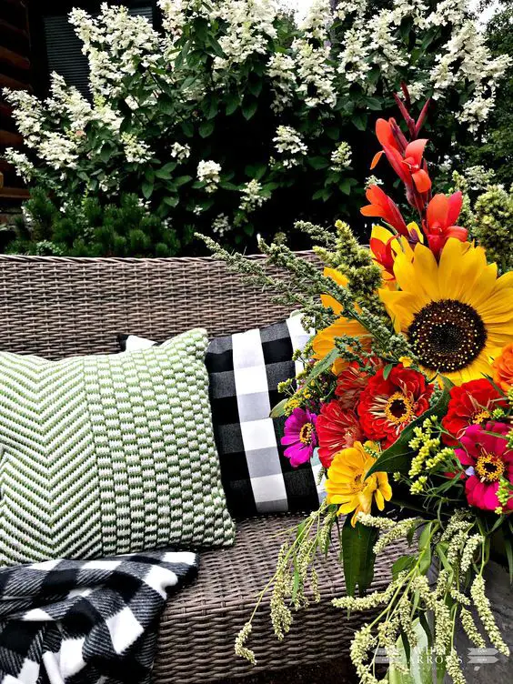 Creative Summer Outdoor Decor Ideas for Every Space
