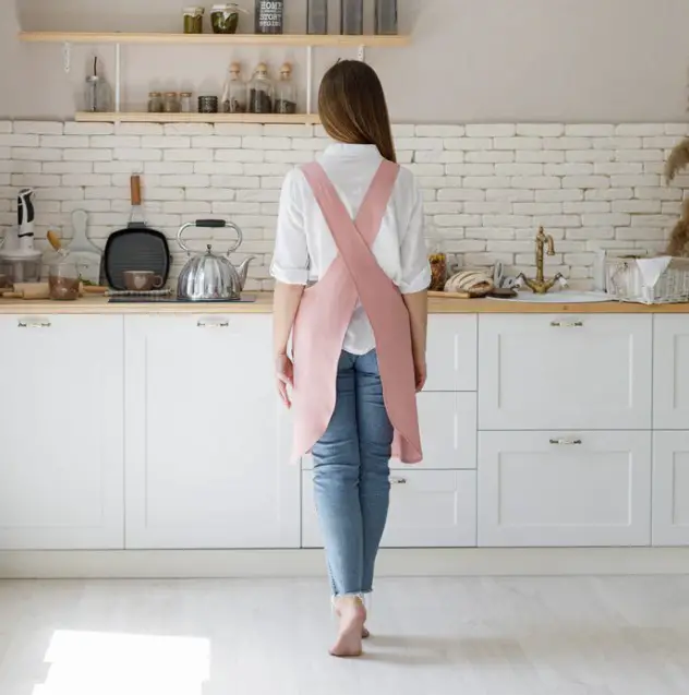 Japanese Cross Back Linen Apron: How to Choose