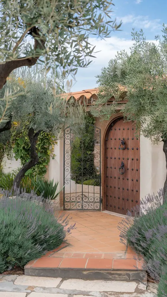 Outdoor Entryway Ideas: Stunning Designs for Modern & Rustic Homes