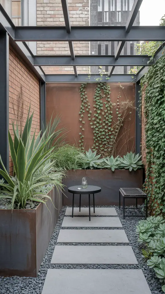 Small Garden Ideas: Create a Stylish Outdoor Retreat