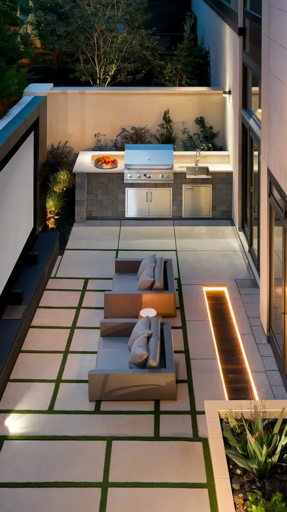 Family Backyard Layout Ideas for Outdoor Living & Entertainment